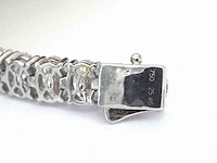 Zeer exclusieve tennisarmband met grote ovaal geslepen diamanten van 25.46 carat totaal - afbeelding 7 van  9