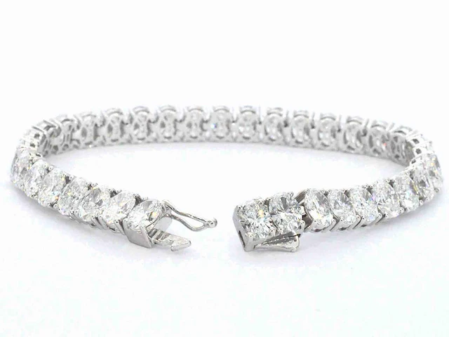 Zeer exclusieve tennisarmband met grote ovaal geslepen diamanten van 25.46 carat totaal - afbeelding 9 van  9