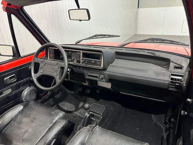 Zeer unieke volkswagen golf mk 1 cabrio bieber 1.6 s gz-62-bj - afbeelding 8 van  22