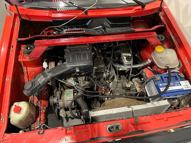 Zeer unieke volkswagen golf mk 1 cabrio bieber 1.6 s gz-62-bj - afbeelding 11 van  22