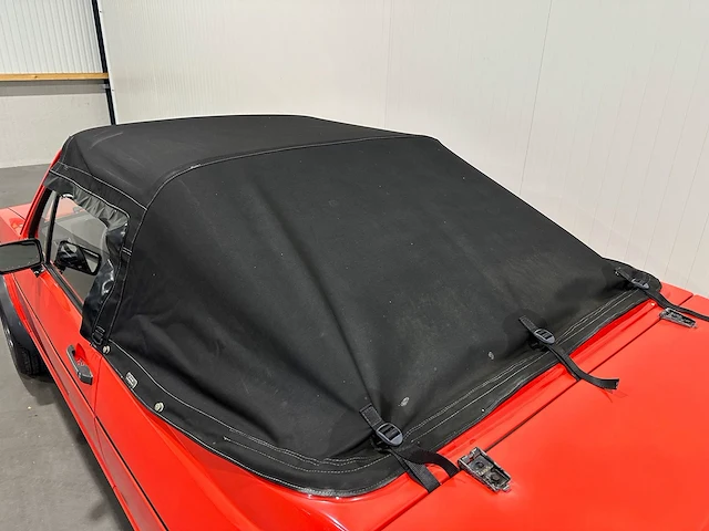 Zeer unieke volkswagen golf mk 1 cabrio bieber 1.6 s gz-62-bj - afbeelding 14 van  22