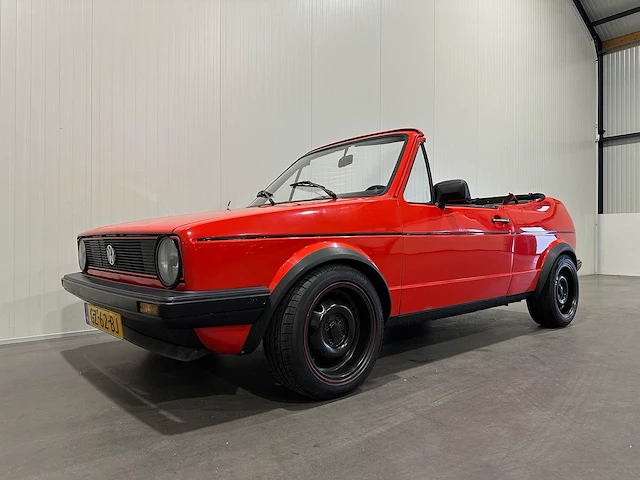 Zeer unieke volkswagen golf mk 1 cabrio bieber 1.6 s gz-62-bj - afbeelding 12 van  22