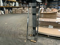 Zehnder aura pbcz-180-060 designradiator (10x) - afbeelding 1 van  5