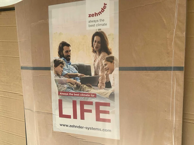 Zehnder life roda twist designradiator - afbeelding 1 van  2