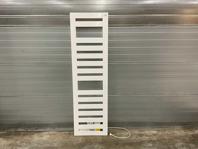 Zehnder metropolitan spa handdoekradiator - afbeelding 7 van  13