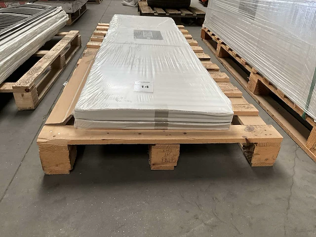 Zehnder pb-180-050 designradiator (2x) - afbeelding 5 van  5