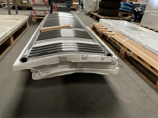 Zehnder pbtcn-180-050 designradiator (4x) - afbeelding 6 van  6