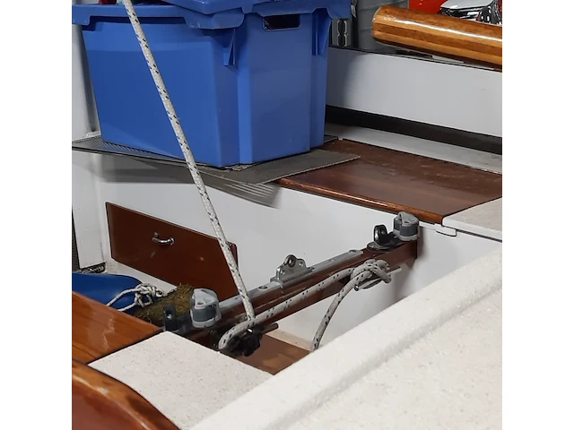 Zeilboot op trailer met honda 8 pk buitenboordmotor - afbeelding 14 van  35