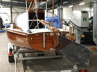 Zeilboot op trailer met honda 8 pk buitenboordmotor - afbeelding 35 van  35