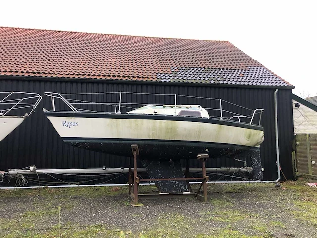 Zeilboot - afbeelding 1 van  9