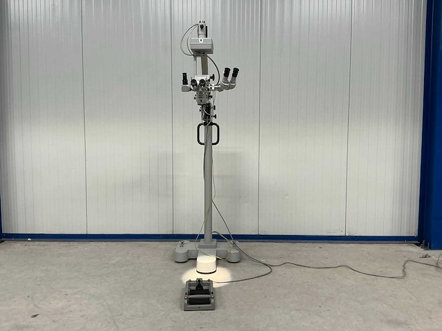Zeiss - opmi mdo xy s5 - oogheelkundige operatiemicroscoop - afbeelding 3 van  10
