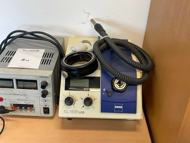 Zeiss kl 1500 lcd lichtbron - afbeelding 2 van  4