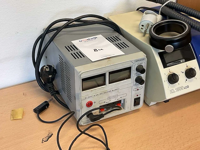 Zeiss kl 1500 lcd lichtbron - afbeelding 4 van  4