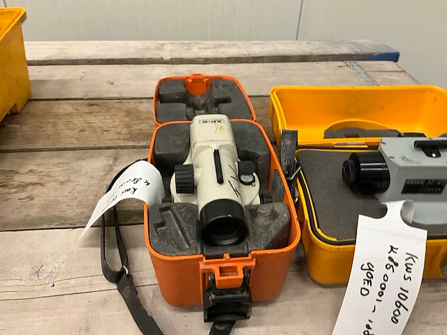 Zeiss / nikon waterpas toestel - afbeelding 3 van  4
