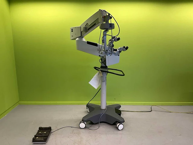 Zeiss s88 chirurgische microscoop - afbeelding 8 van  12