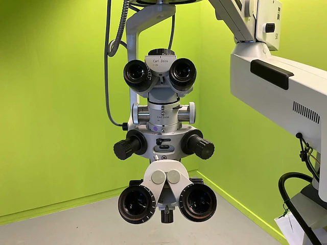 Zeiss s88 chirurgische microscoop - afbeelding 9 van  12