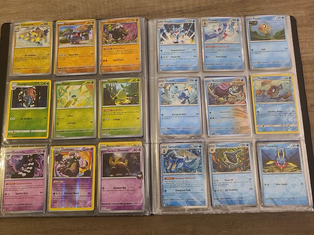 Zeldzame pokémon kaarten in map, deckbox (gevuld) xl kaarten, promo kaarten en meer - afbeelding 7 van  26