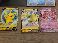 Zeldzame pokémon kaarten in map, deckbox (gevuld) xl kaarten, promo kaarten en meer - afbeelding 21 van  26