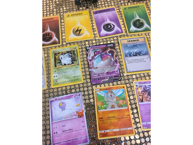 Zeldzame pokémon kavel met gewaardeerde charizard v (psa 9 – 2022 brilliant stars #017/172) + oude kaarten en meer - afbeelding 5 van  10