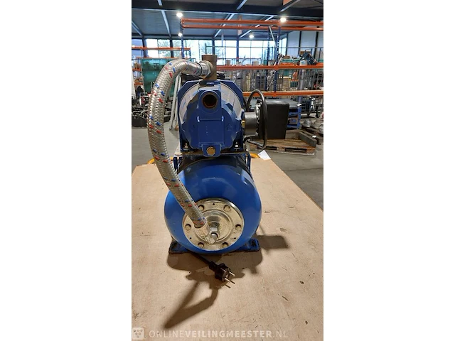 Zelfaanzuigende hydrofoor pomp ebara, aga 1.00 m ottone sca, bouwjaar 2020 - afbeelding 5 van  7