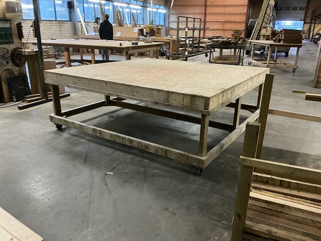 Zelfbouw werkbank - afbeelding 4 van  5