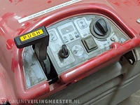 Zelfrijdende veegmachine teknova, trail 720et, bouwjaar 2004 - afbeelding 3 van  11