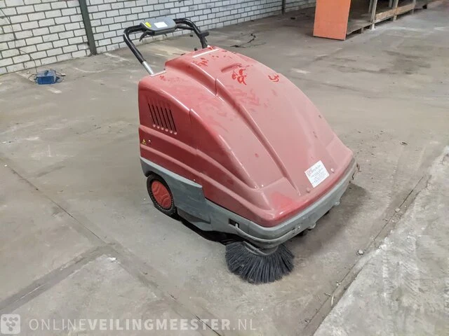 Zelfrijdende veegmachine teknova, trail 720et, bouwjaar 2004 - afbeelding 9 van  11