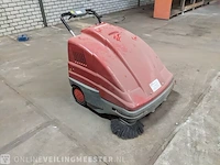 Zelfrijdende veegmachine teknova, trail 720et, bouwjaar 2004 - afbeelding 9 van  11