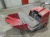 Zelfrijdende veegmachine teknova, trail 720et, bouwjaar 2004 - afbeelding 10 van  11
