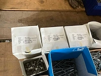 Zelftappers, slotbouten, afdekkappen - afbeelding 3 van  6