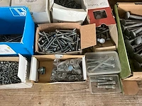 Zelftappers, slotbouten, afdekkappen - afbeelding 5 van  6