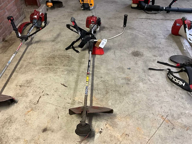 Zenoah bcz3205 bosmaaier - afbeelding 2 van  8