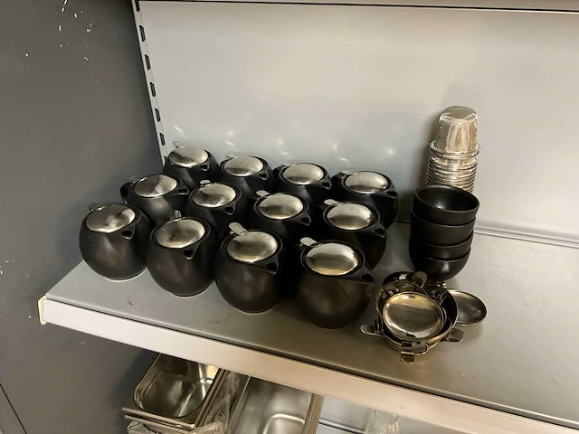 Zero theekannetjes met zeef (12x) - afbeelding 2 van  6