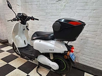 Zerobikes e01 city 25 km elektrische snorscooter - afbeelding 3 van  7