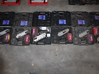 Zes accutackers body's powers trak-it w3 34cdh in koffer. - afbeelding 1 van  4