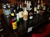 Zes alcohol houdende dranken w.o. jameson whiskey, licor 43 creme brulee, dom benedictine en osborne - afbeelding 2 van  2