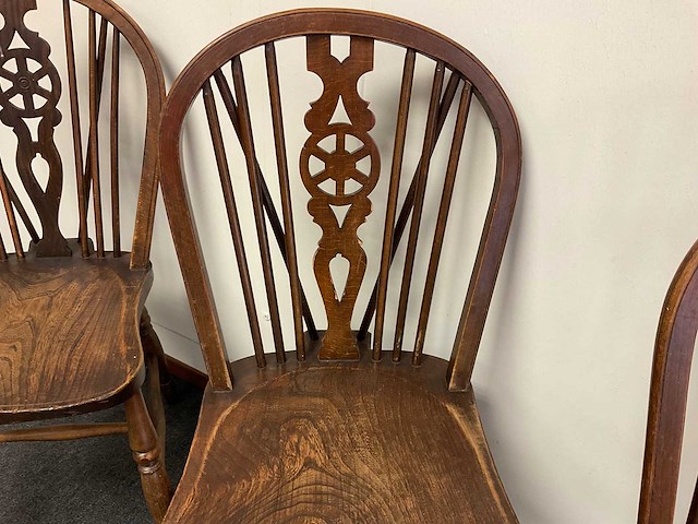 Zes antieke boerderijstoelen, engels - afbeelding 2 van  4