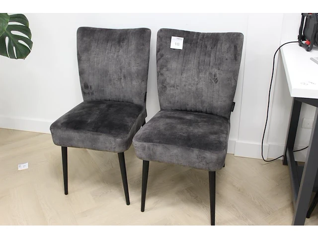 Zes eettafelstoelen urban sofa by ira ness. - afbeelding 1 van  3