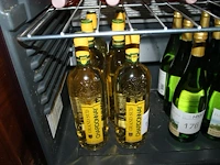 Zes flessen chardonnay grandsud. - afbeelding 1 van  2