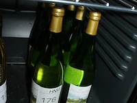 Zes flessen moezel. - afbeelding 2 van  2