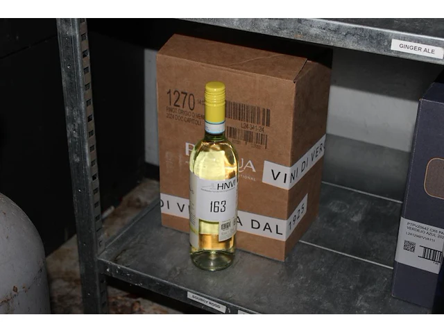 Zes flessen pinot grigio pasqua. - afbeelding 2 van  2