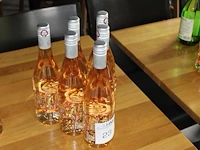 Zes flessen rose laroche. - afbeelding 1 van  2