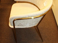 Zes gestoffeerde buisstalen stoelen met messingkleurige poten - afbeelding 3 van  4