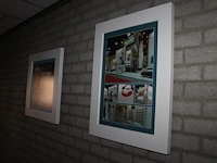 Zes lijsten met beursprints en reclameopdruk. afmetingen twee maal 72 x 72 cm en vier maal 65 x 85 cm. - afbeelding 2 van  4