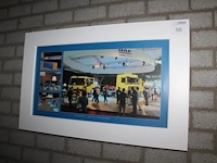 Zes lijsten met beursprints en reclameopdruk. afmetingen twee maal 72 x 72 cm en vier maal 65 x 85 cm. - afbeelding 3 van  4