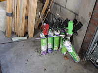 Zes purpistolen. - afbeelding 1 van  1