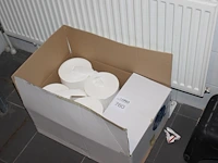 Zes rollen tissue papier - afbeelding 2 van  2