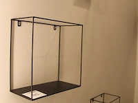 Zes wandraaddecoratie in diverse afmetingen waaronder 30 x 15 x 30 cm. - afbeelding 3 van  5