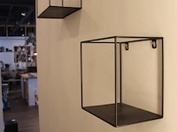 Zes wandraaddecoratie in diverse afmetingen waaronder 30 x 15 x 30 cm. - afbeelding 4 van  5