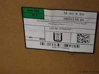 Zeskantbouten m10x20 - 8 doosjes á 100 stuks - afbeelding 4 van  4